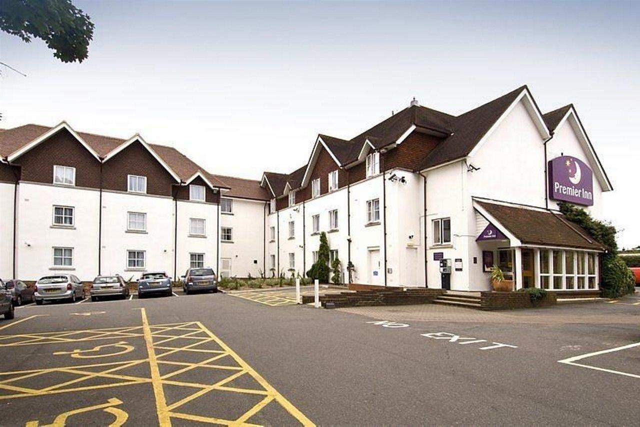 Premier Inn ฮอร์ชัม ภายนอก รูปภาพ