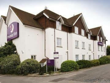 Premier Inn ฮอร์ชัม ภายนอก รูปภาพ